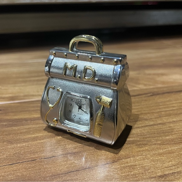 PLATINUM collectible mini M.D. bag clock, Japan movt, quartz - Picture 2 of 5